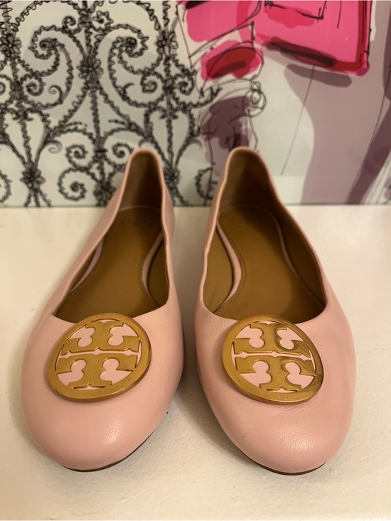 Tory Burch Shoes - Tory Burch Blush Pink Leather Logo Medallion Ballet Flats - Size 7.5